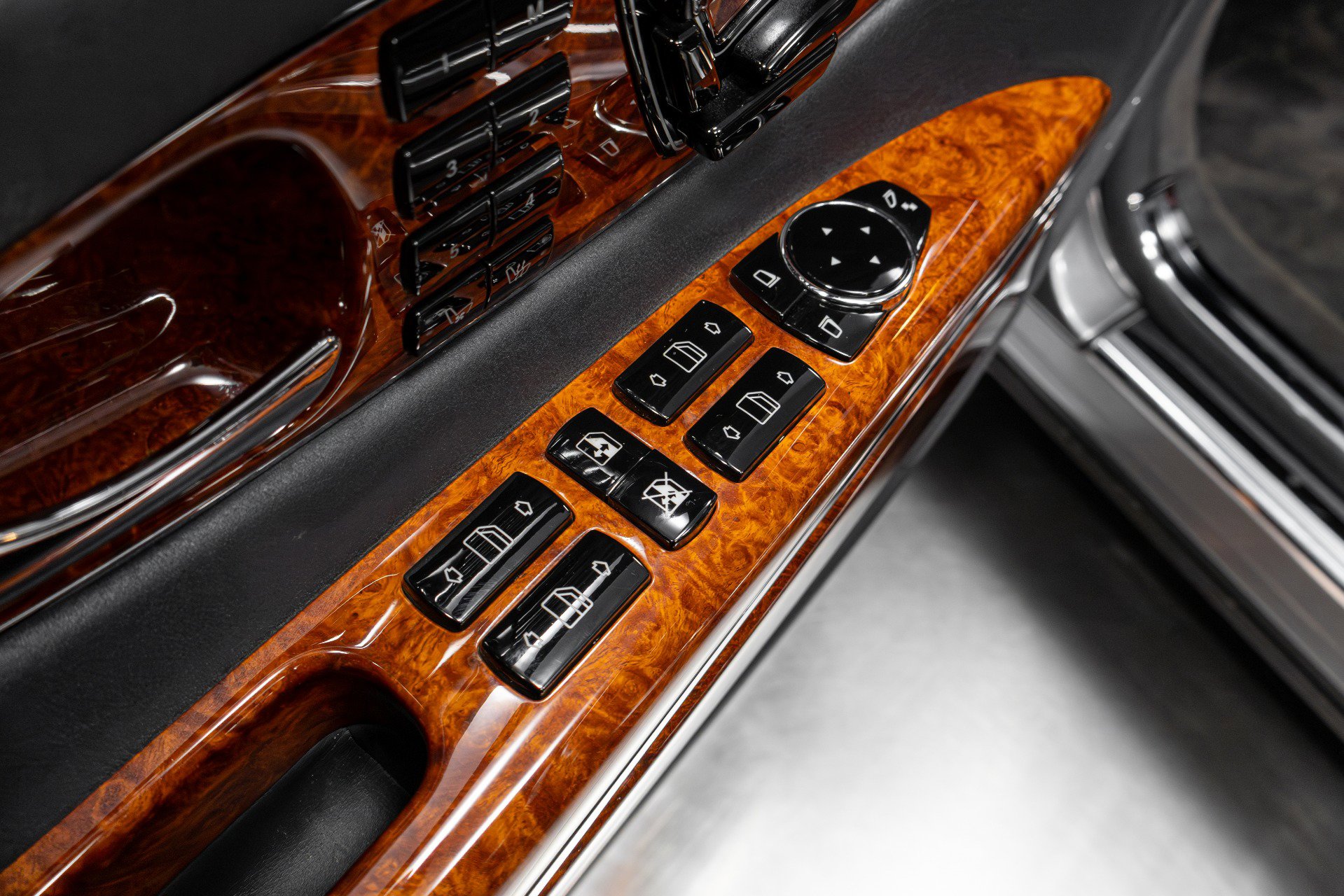 Used 2004 Maybach 57 image 67