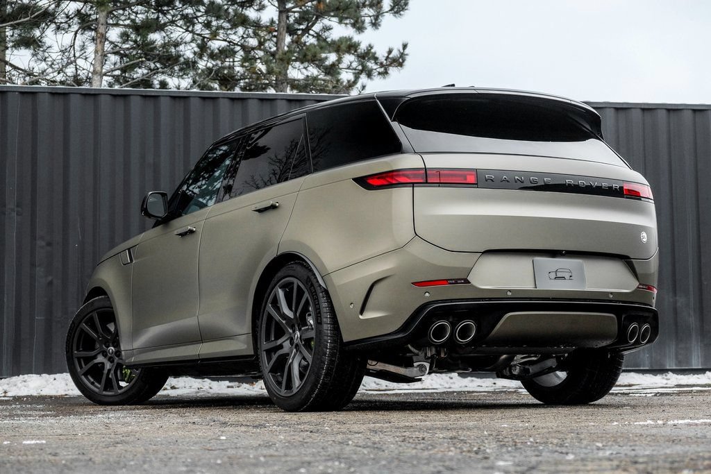 Used 2024 Land Rover Range Rover Sport SV Edition One Carbon Bronze AWD/4WD image 2
