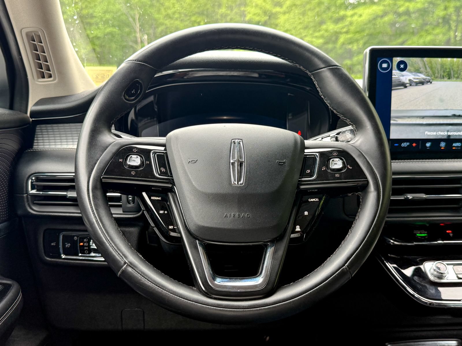 Used 2023 Lincoln Corsair AWD w/ Equipment Group 101A image 35