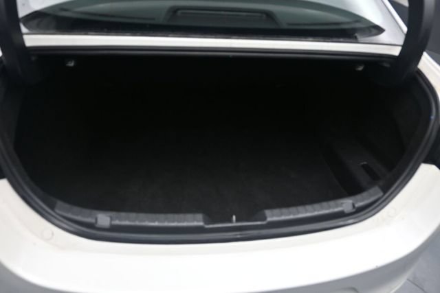Used 2024 MAZDA MAZDA3 s FWD image 29