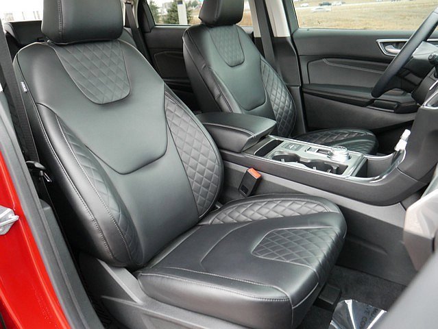Used 2024 Ford Edge Titanium image 58