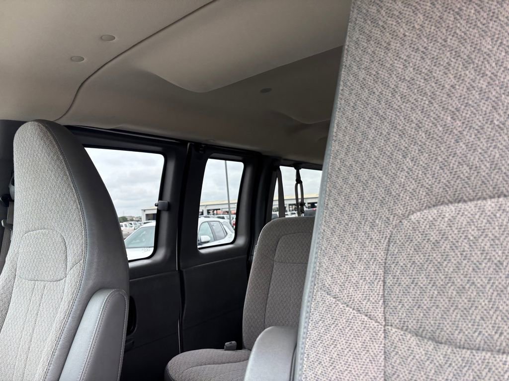 Used 2015 Chevrolet Express 3500 LT w/ LT Preferred Equipment Group RWD image 11
