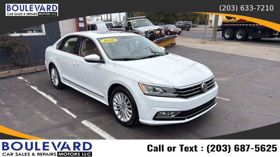Used 2016 Volkswagen Passat 1.8T SE w/ Lighting Package (P06)
