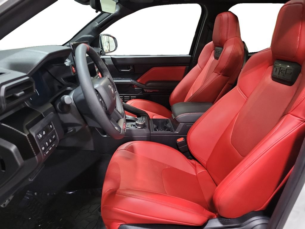 Used 2025 Toyota Tacoma TRD Pro AWD/4WD image 13