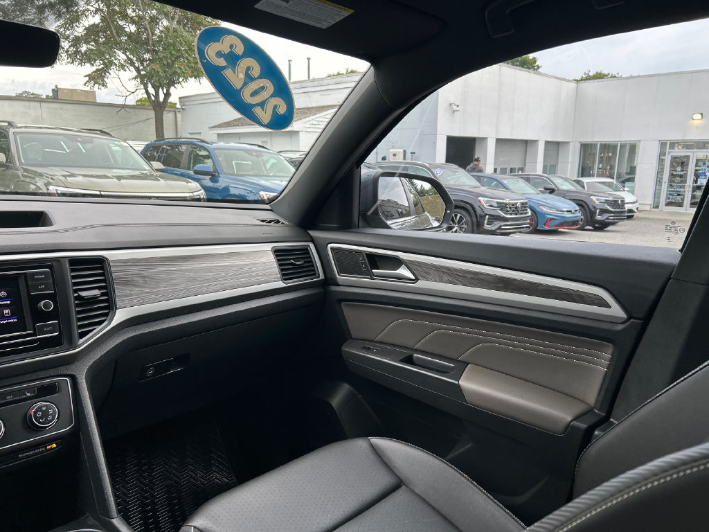 Used 2023 Volkswagen Atlas Cross Sport SE AWD/4WD image 26