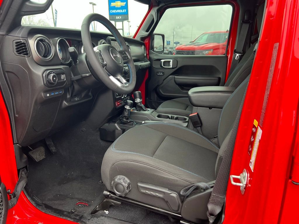 Used 2023 Jeep Wrangler Unlimited Rubicon 4xe w/ Cold Weather Group image 25