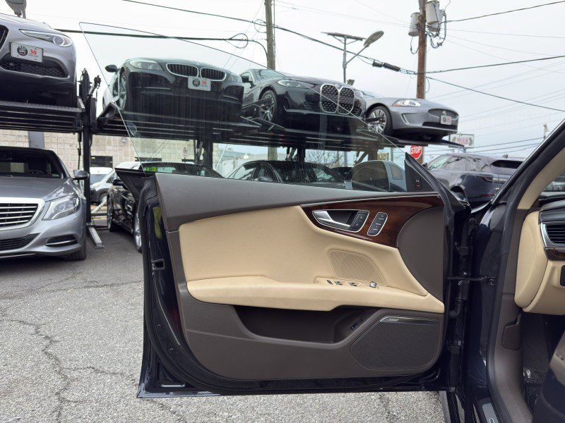 Used 2012 Audi A7 3.0T Prestige image 10