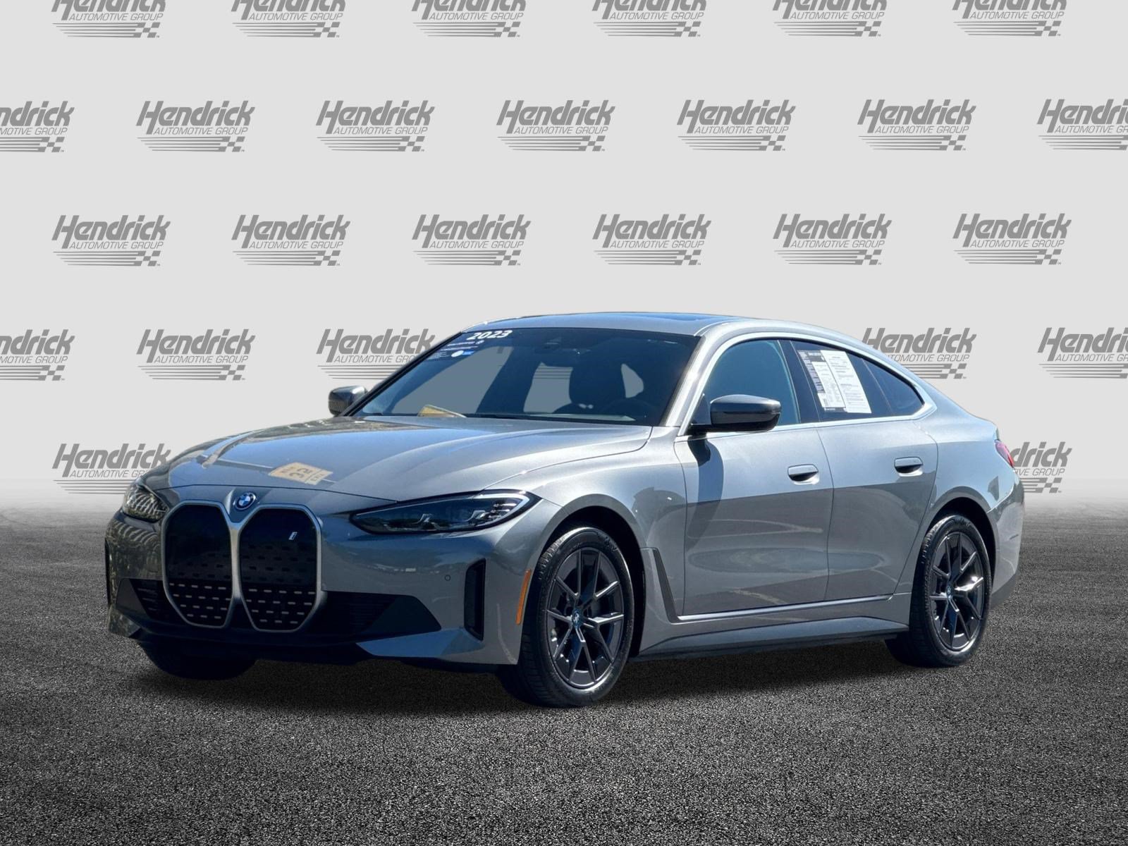 Certified 2023 BMW i4 eDrive40 w/ Premium Package RWD image 9