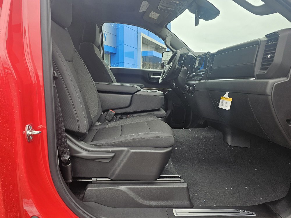 New 2025 Chevrolet Silverado 3500 LT image 5