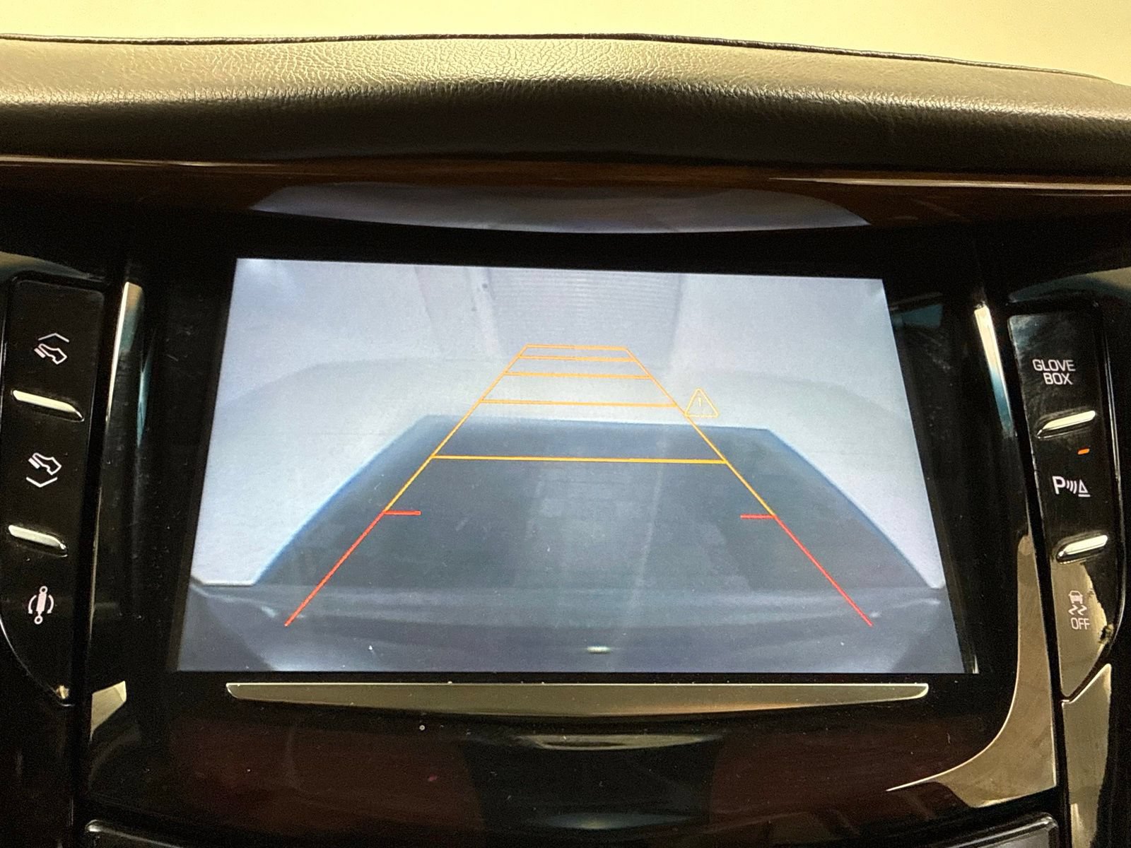 Used 2015 Cadillac Escalade 4WD image 16