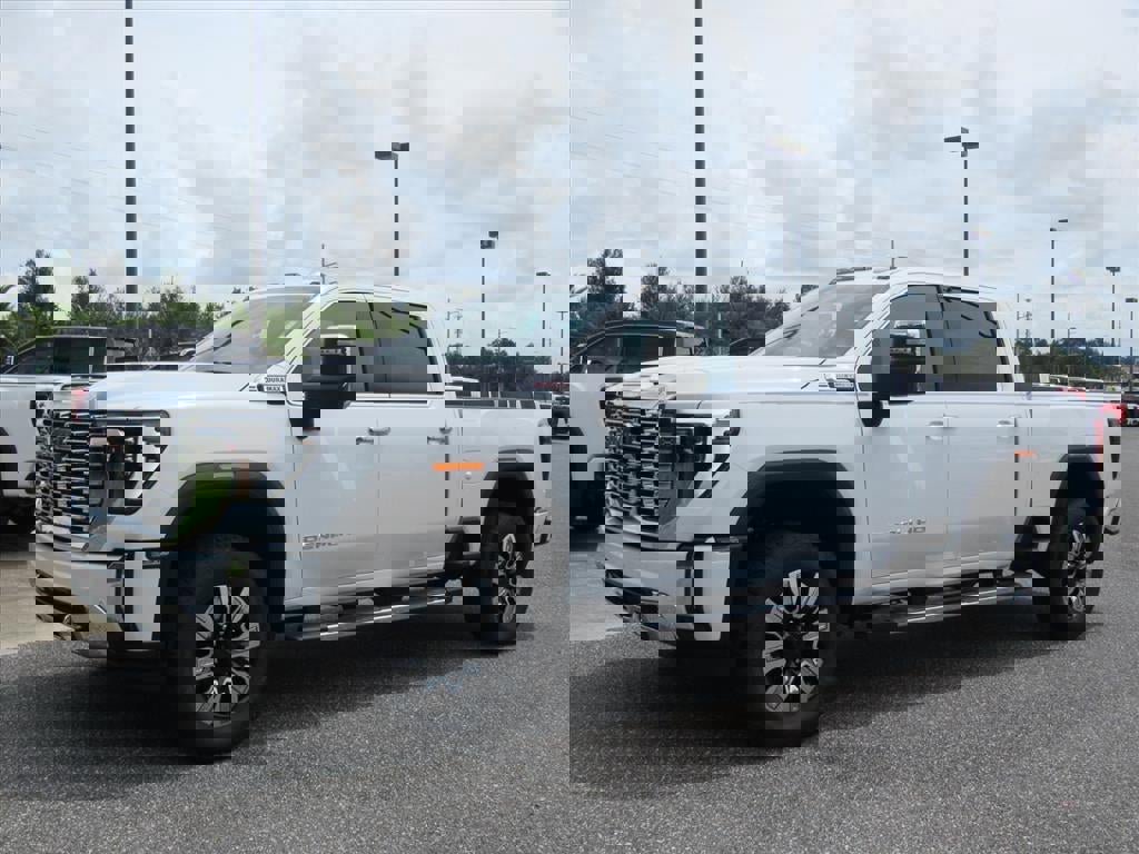 New 2026 GMC Sierra 2500 Denali w/ Technology Package image 3