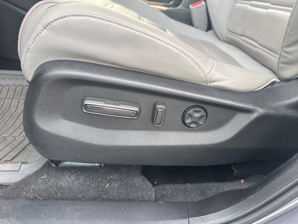 Used 2021 Honda CR-V Touring image 20
