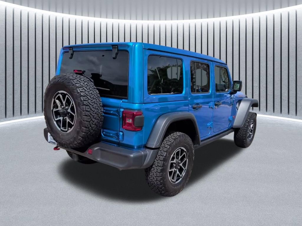 Used 2025 Jeep Wrangler Unlimited Rubicon AWD/4WD image 8