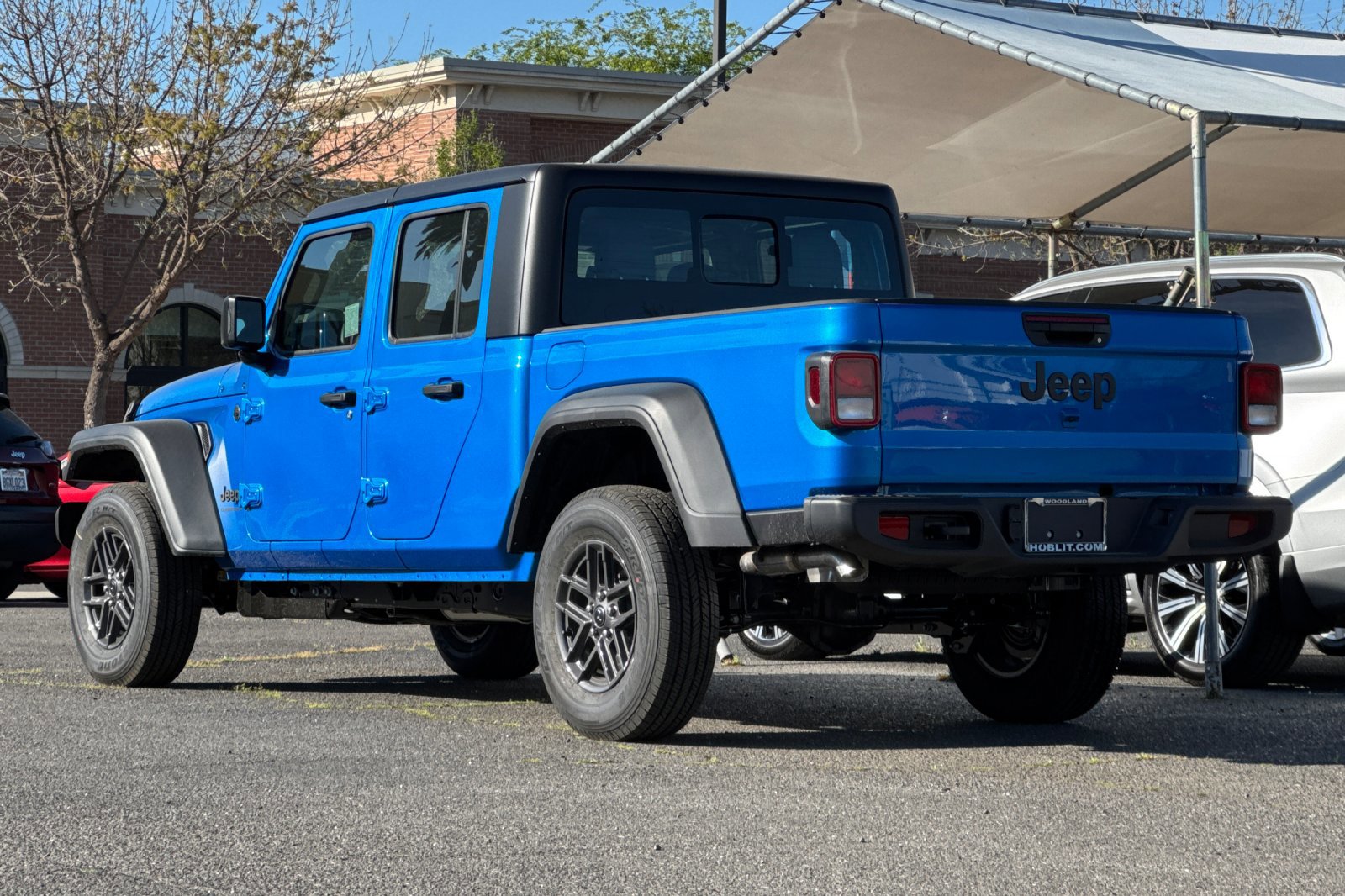 New 2026 Jeep Gladiator Sport image 5