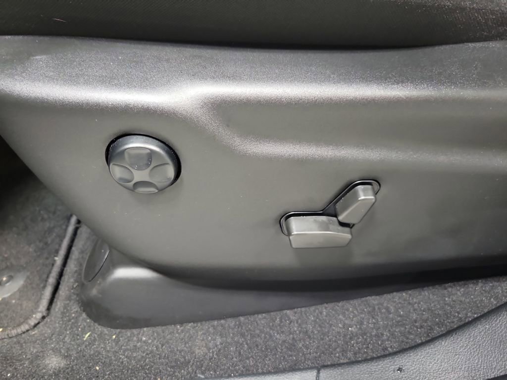 Used 2022 Dodge Durango GT image 21