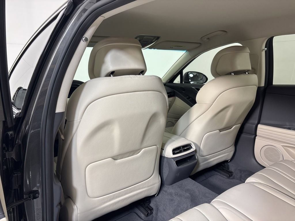 Used 2023 Genesis G80 2.5T image 17