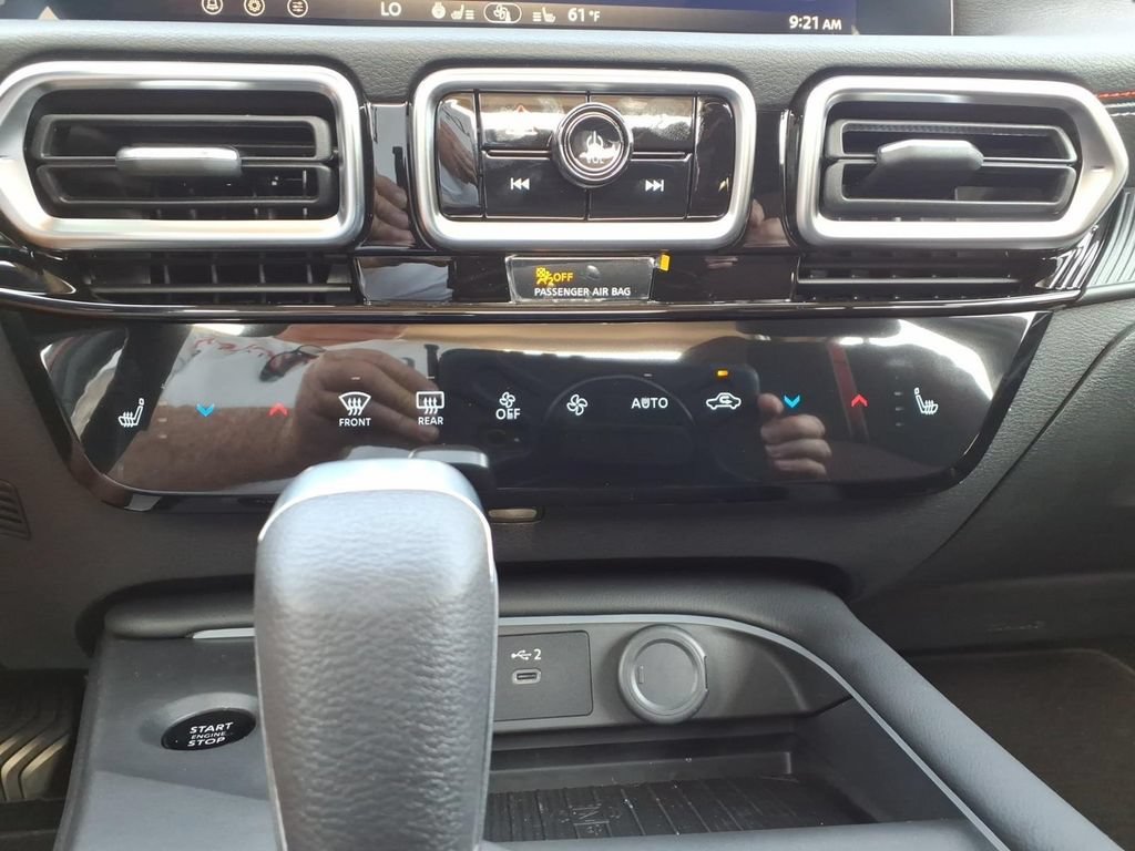 New 2026 Nissan Sentra SR w/ SR All Weather Package FWD image 20
