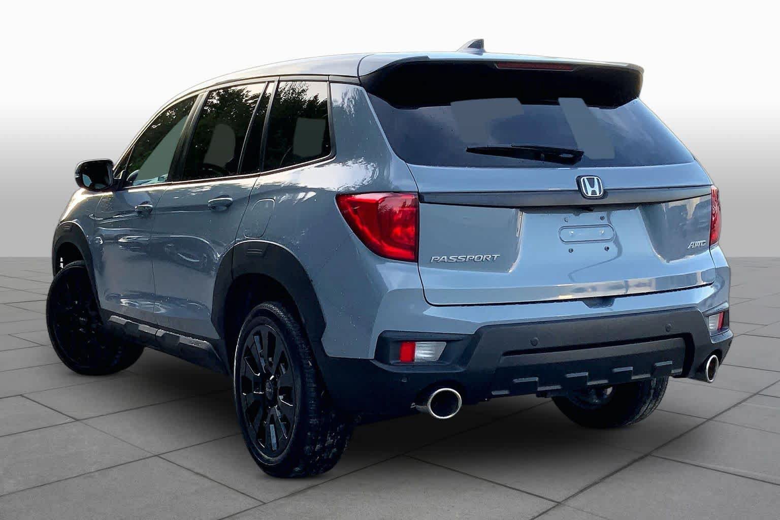 Used 2023 Honda Passport EX-L image 12