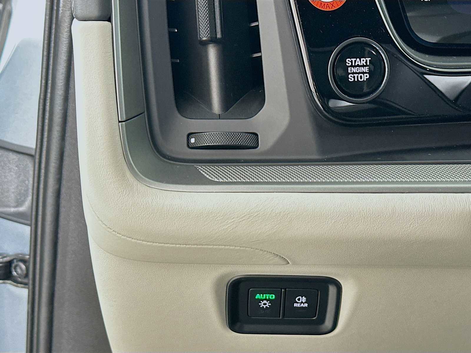 New 2026 Porsche Cayenne Coupe image 13