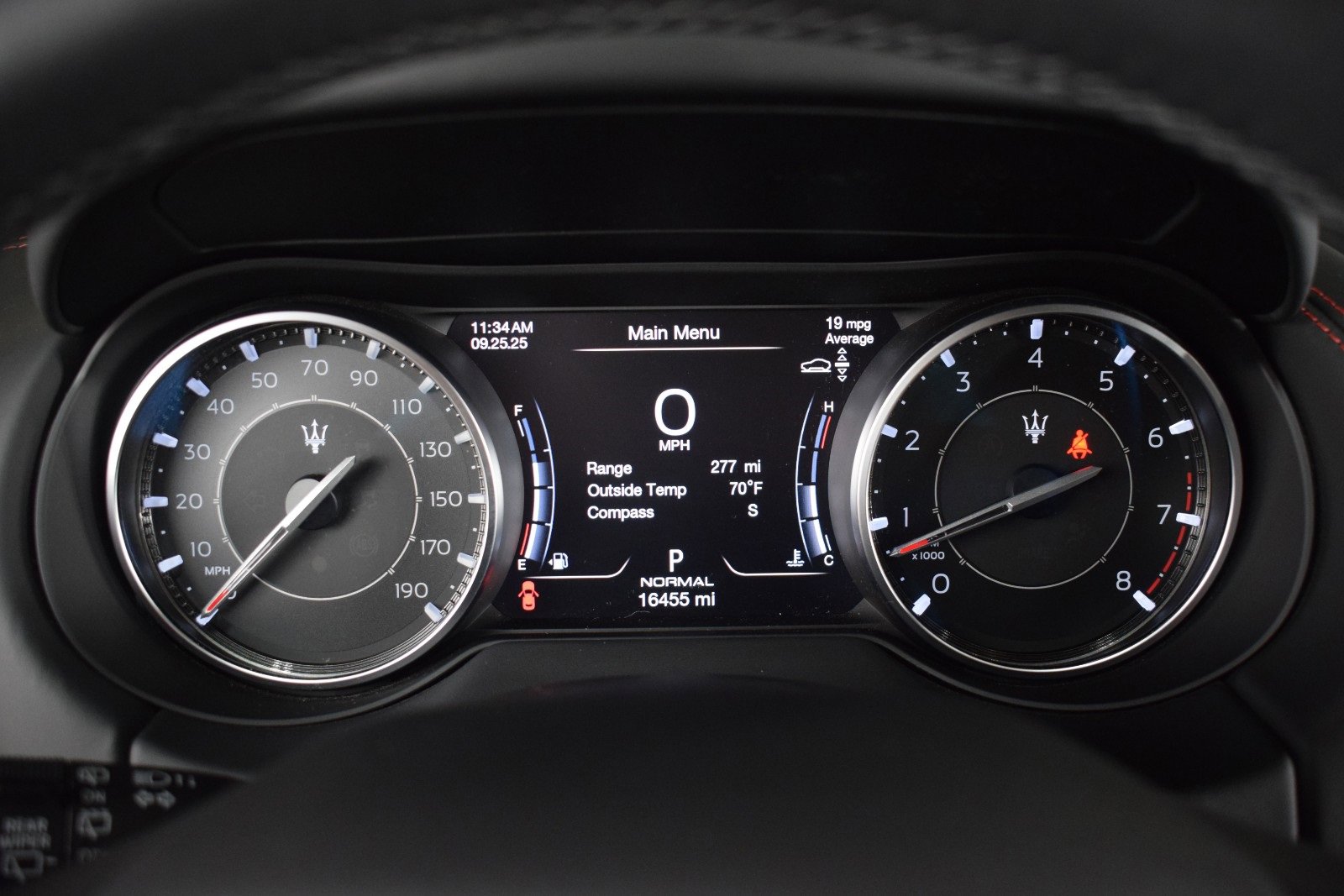 Certified 2022 Maserati Levante GT image 30