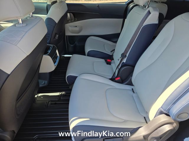 New 2026 Kia Carnival SX w/ SX Dark Edition Package FWD image 13