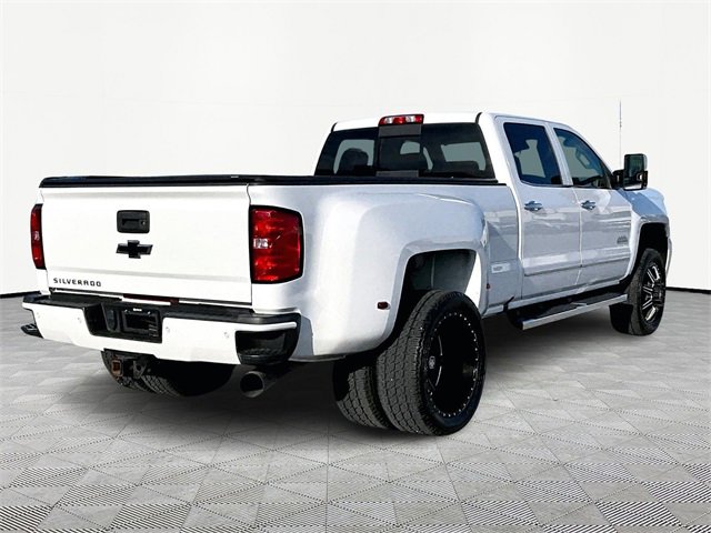 Used 2018 Chevrolet Silverado 3500 High Country w/ Duramax Plus Package image 6