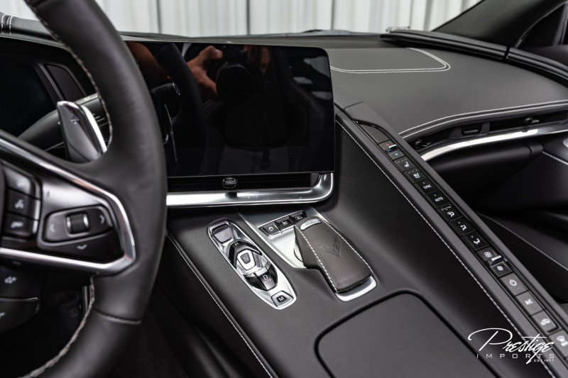 Used 2020 Chevrolet Corvette Stingray Preferred Cpe w/ 2LT Preferred Equipment Group image 38