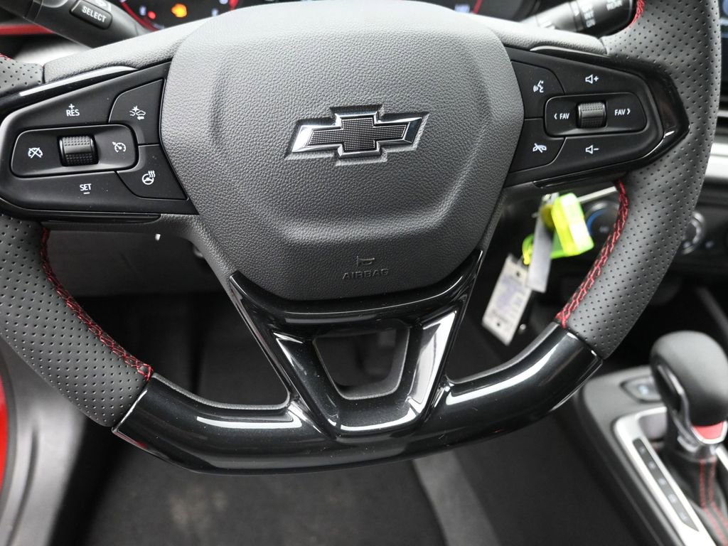 New 2026 Chevrolet Trax RS w/ Driver Confidence Package image 15