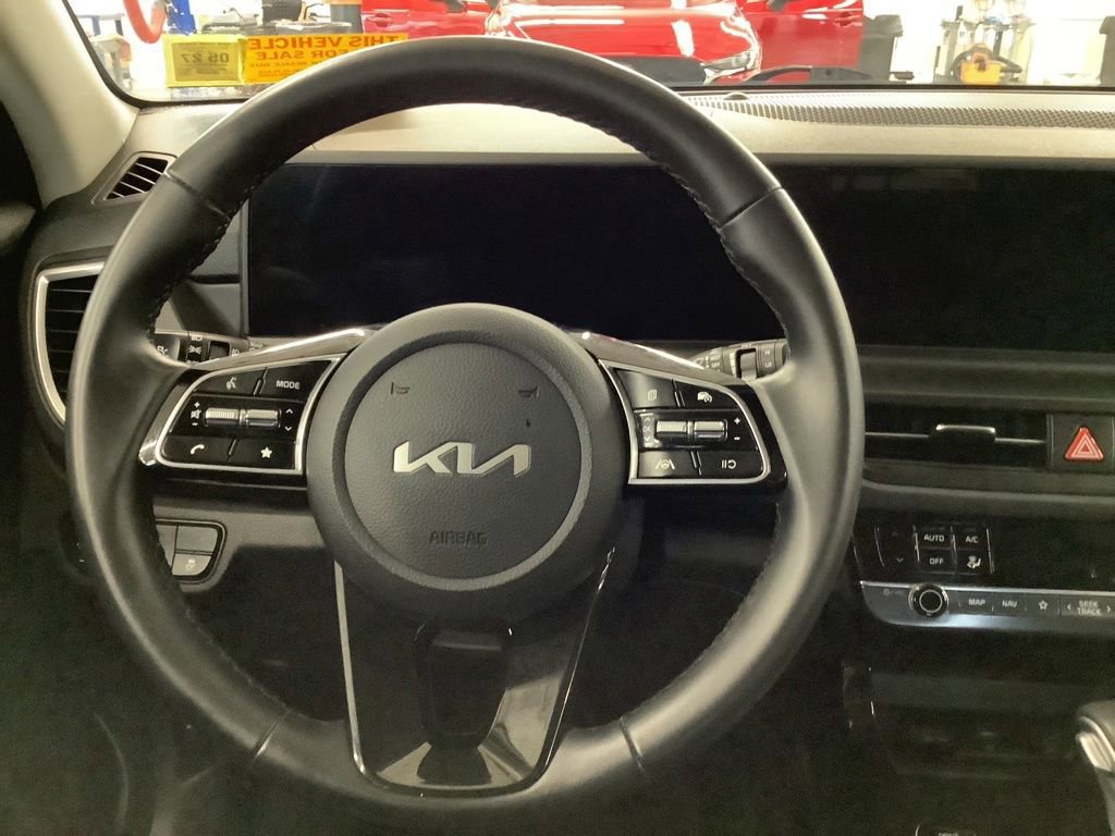 Certified 2024 Kia Seltos EX AWD/4WD image 8