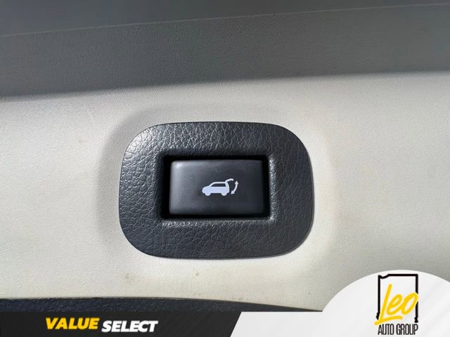 Used 2020 Nissan Rogue SV AWD/4WD image 12
