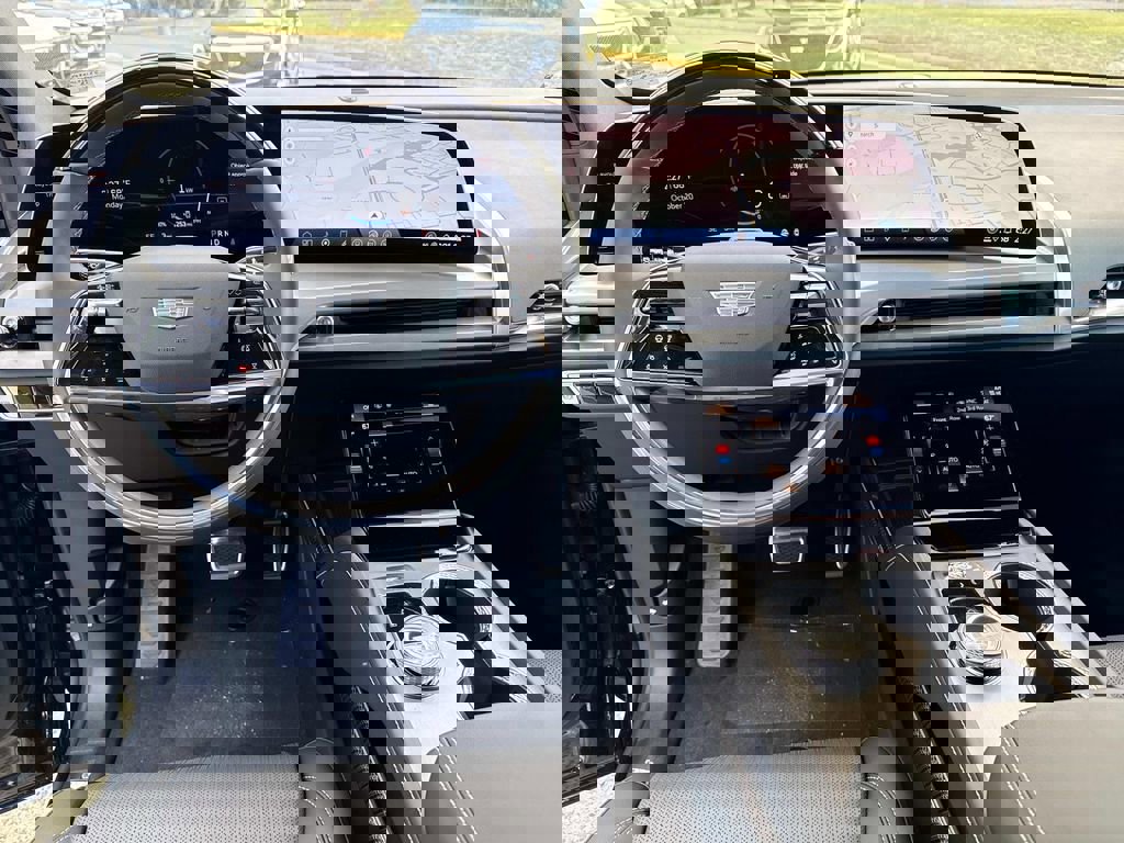 New 2026 Cadillac Vistiq Luxury image 10