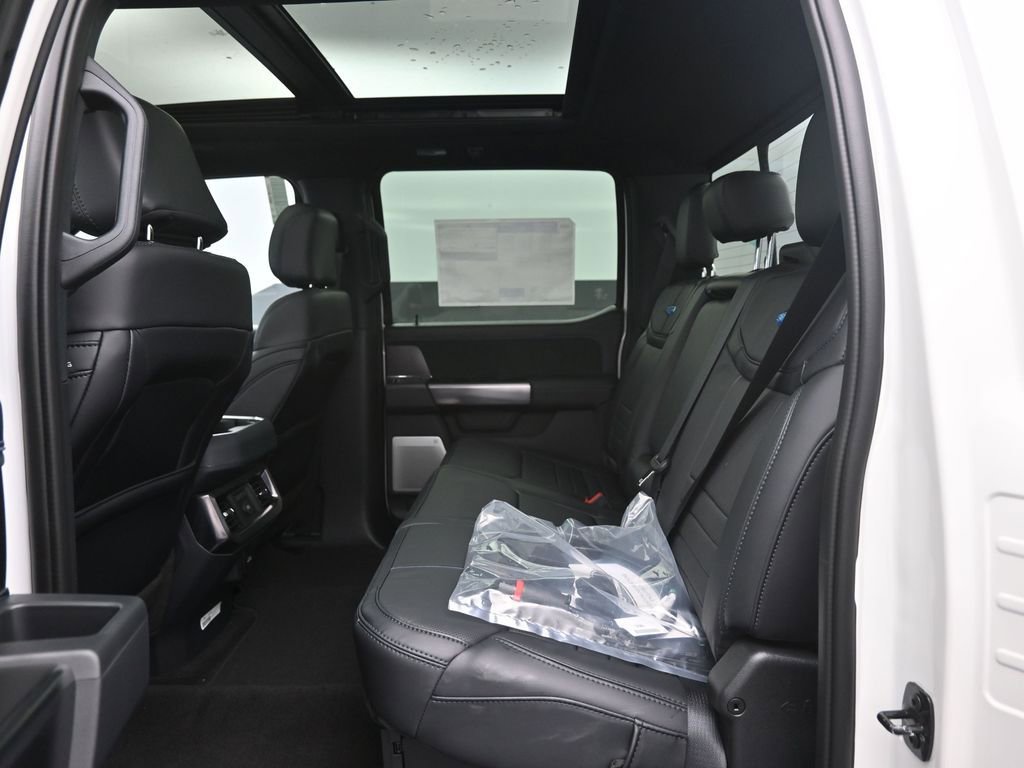 New 2026 Ford F450 Platinum AWD/4WD image 28