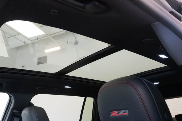 Used 2024 Chevrolet Traverse Z71 w/ Enhanced Driving Package image 4