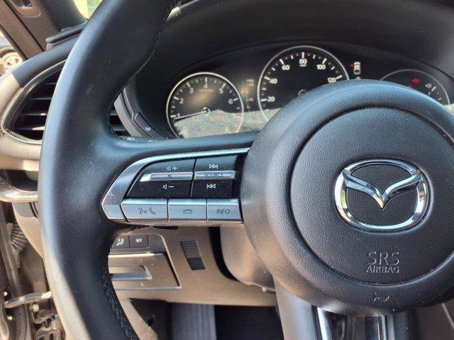 Used 2019 MAZDA MAZDA3 Hatchback w/ Premium Package image 23