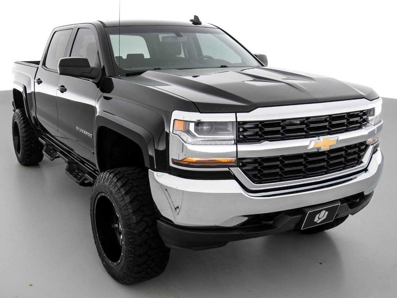 Used 2016 Chevrolet Silverado 1500 LT AWD/4WD image 1