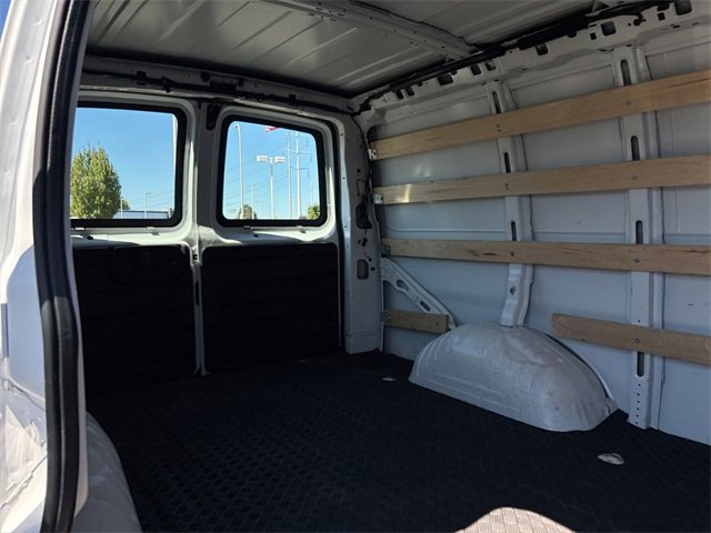 Used 2023 Chevrolet Express 2500 w/ Driver Convenience Package image 30