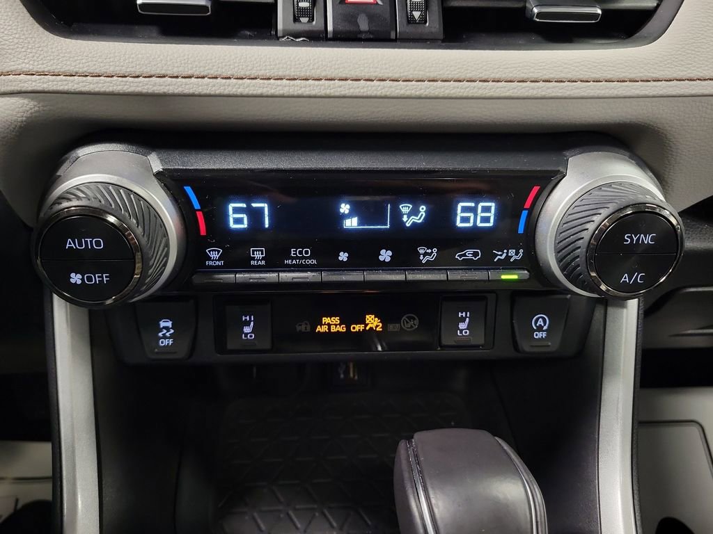 Used 2024 Toyota RAV4 XLE Premium image 18
