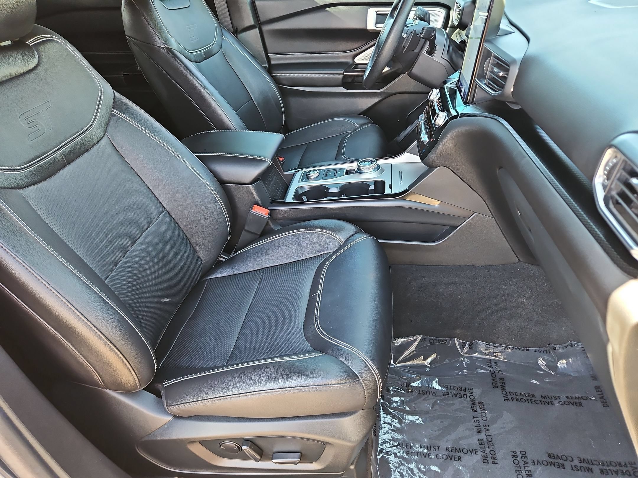 Certified 2023 Ford Explorer ST w/ Equipment Group 401A AWD/4WD image 27