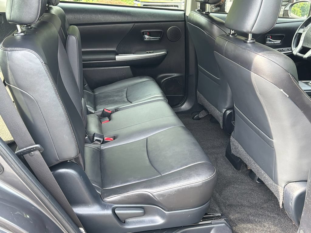 Used 2015 Toyota Prius V Five w/ Advanced Technology Package FWD image 12