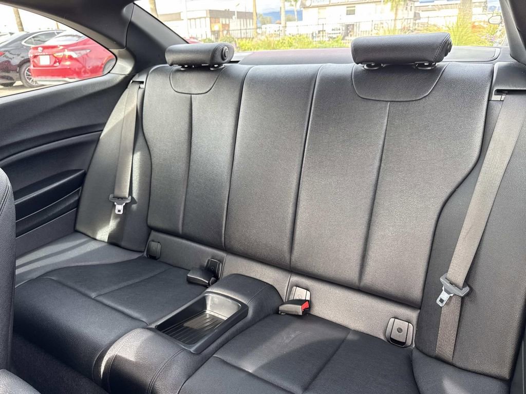 Used 2020 BMW 230i Coupe w/ Premium Package image 24