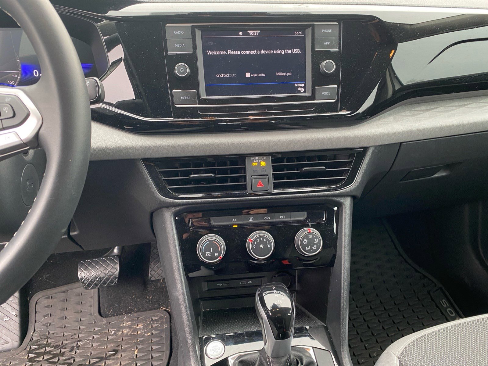 Used 2023 Volkswagen Taos S w/ Driver Assistance Package image 16