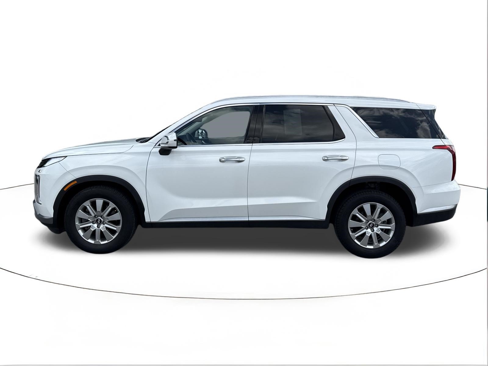 Certified 2024 Hyundai Palisade SEL FWD image 6