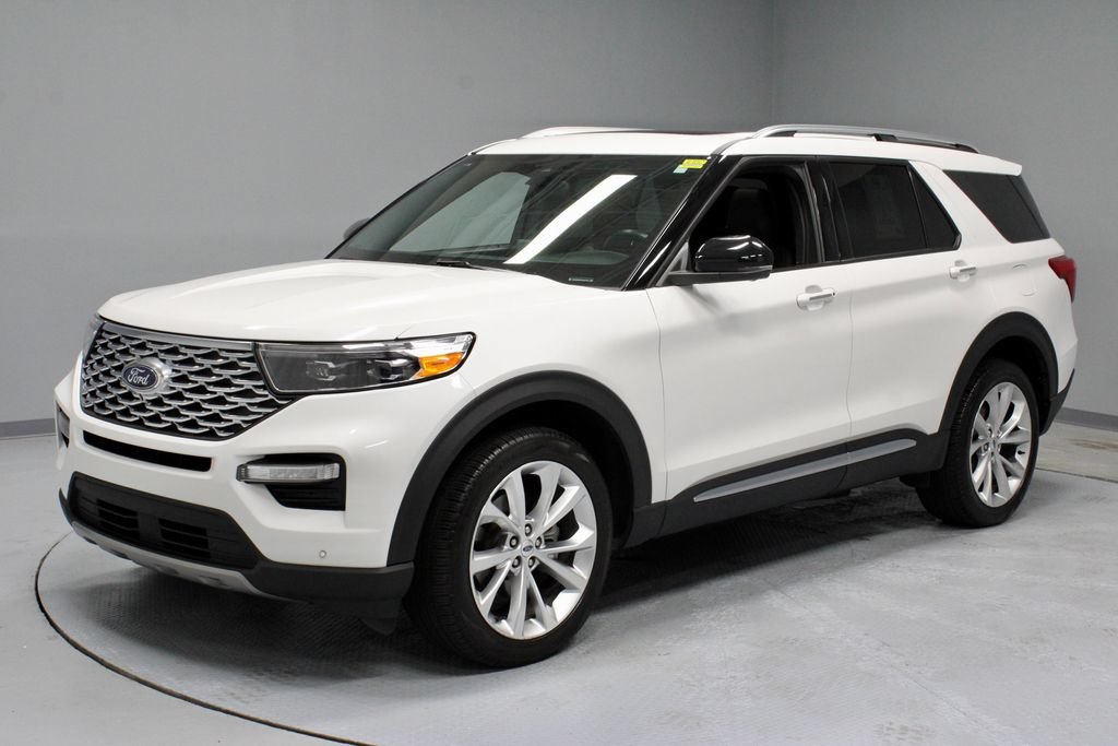 Used 2023 Ford Explorer Platinum w/ Technology Package AWD/4WD image 9