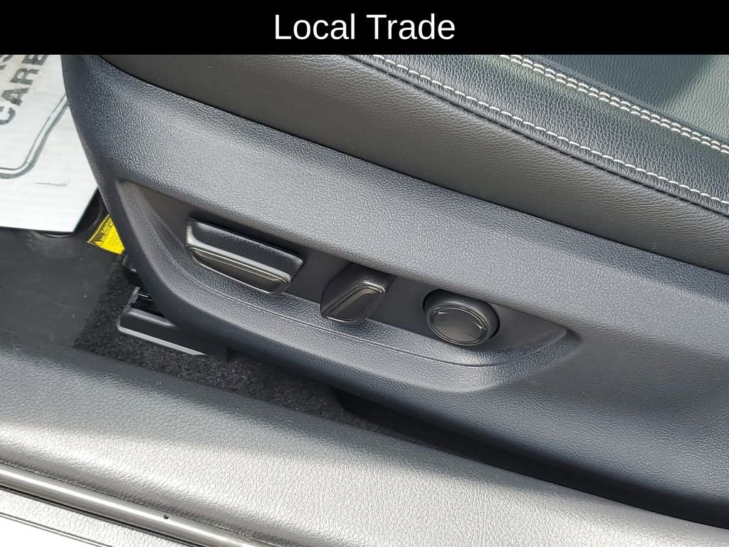 Used 2026 Toyota Camry SE w/ Convenience Package FWD image 7