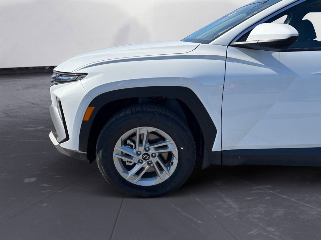 New 2025 Hyundai Tucson SE image 15