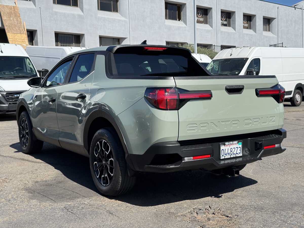 Used 2024 Hyundai Santa Cruz SEL FWD image 10