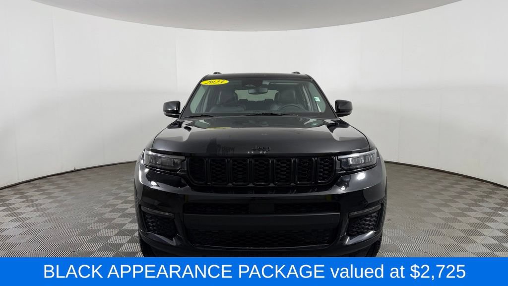 Used 2023 Jeep Grand Cherokee L Limited w/ Black Appearance Package AWD/4WD video 2