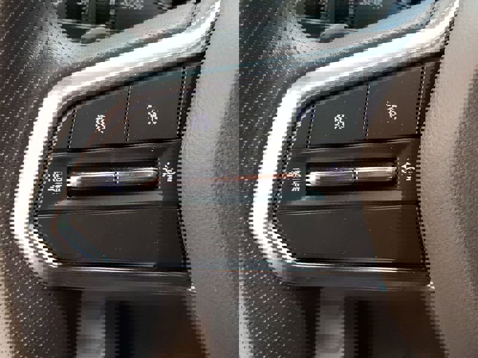 Used 2024 Honda Prologue EX image 16