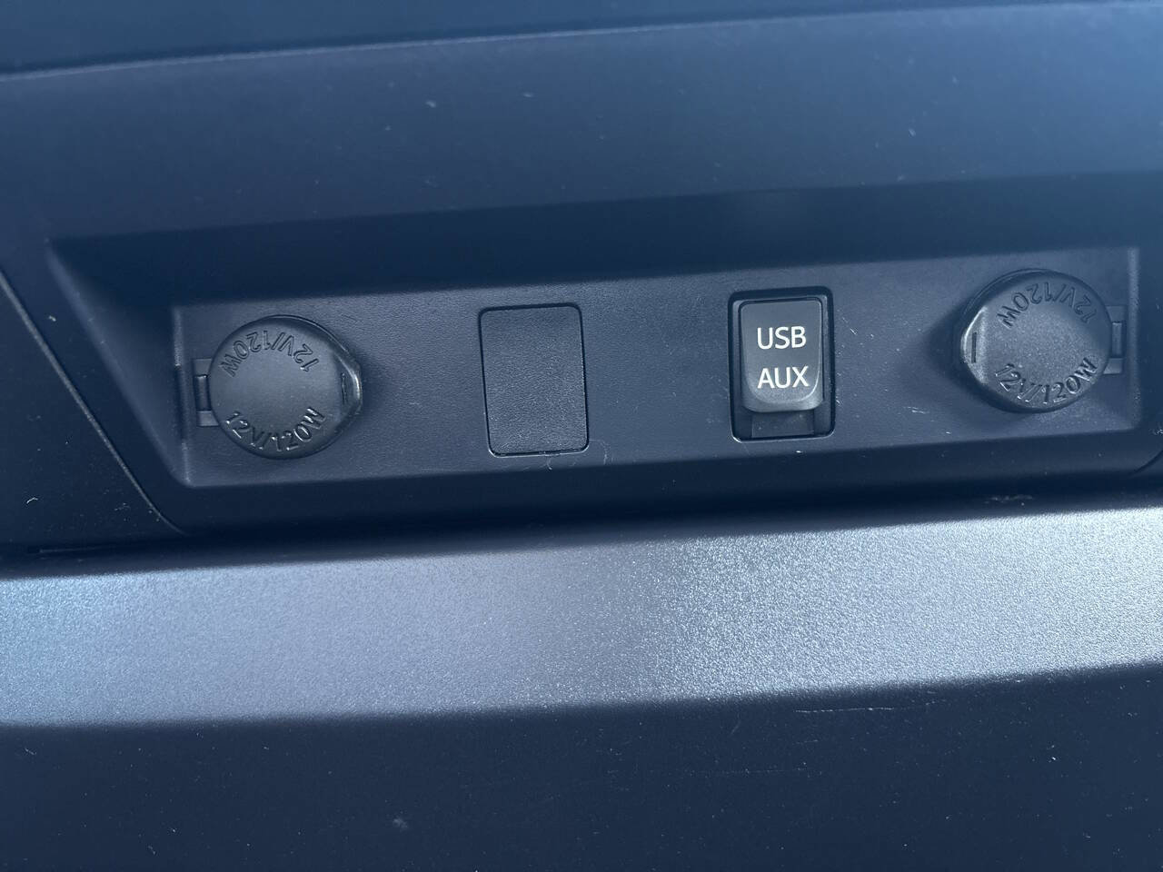 Used 2017 Toyota Tundra SR image 35