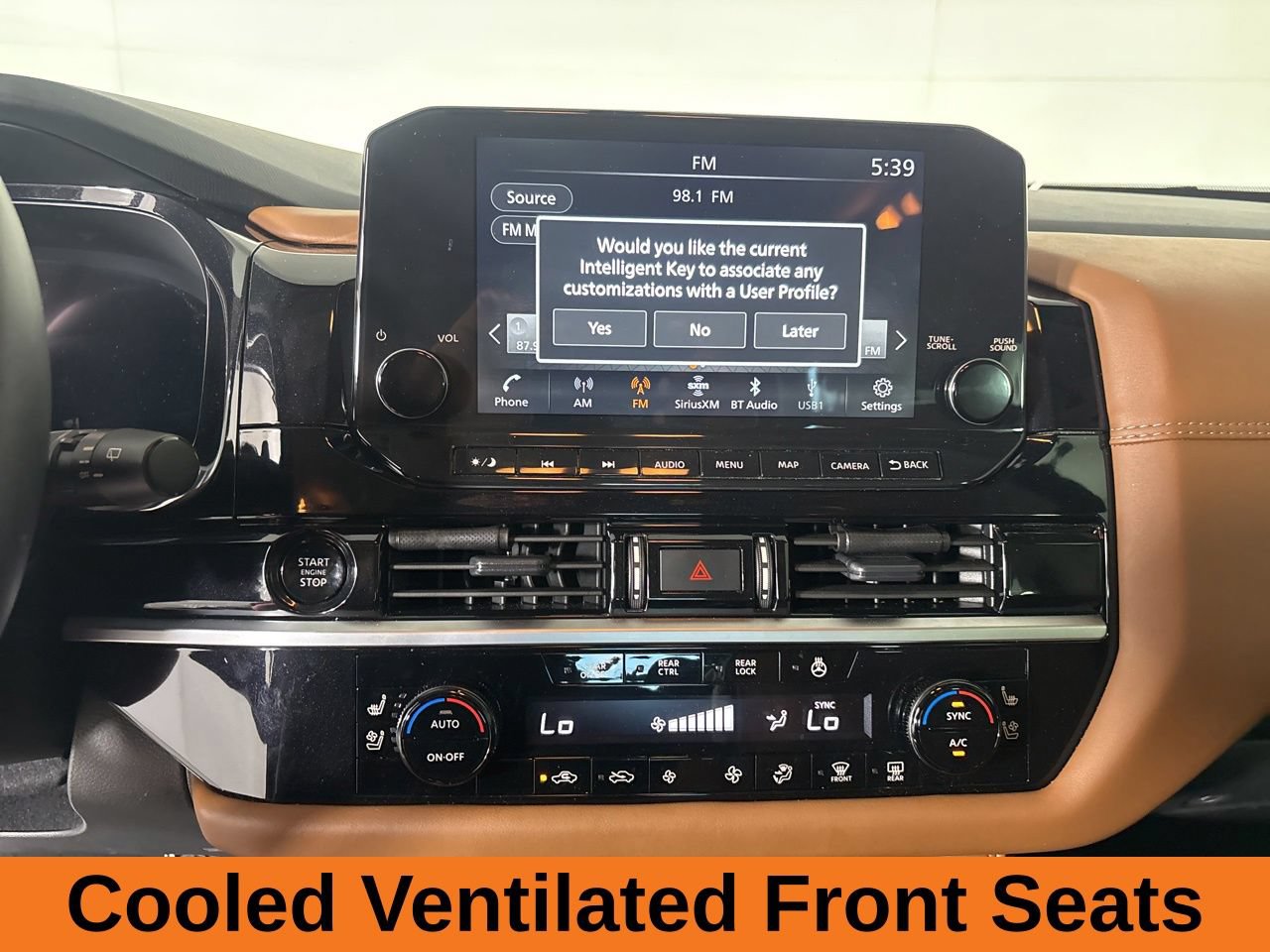 Used 2025 Nissan Pathfinder Platinum AWD/4WD image 18